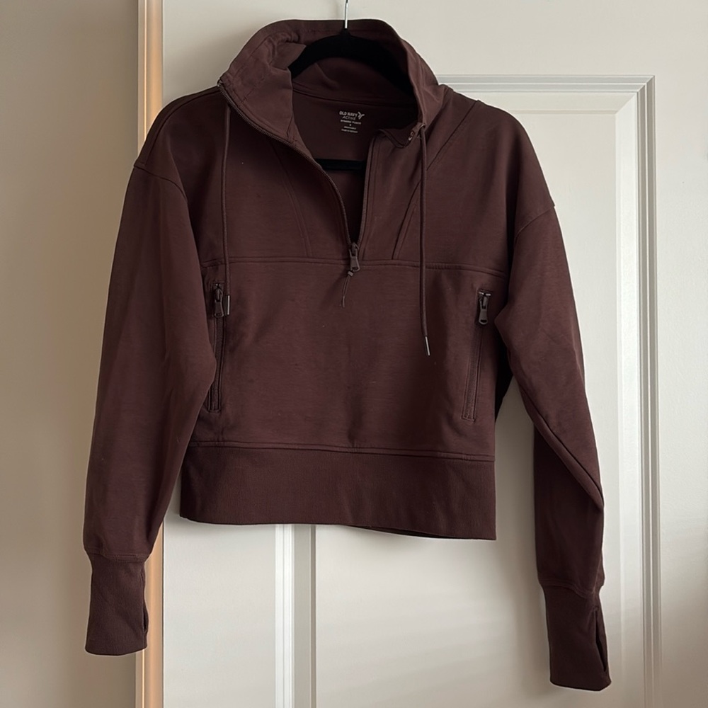Old Navy Dynamic Fleece Half Zip in Chocolate